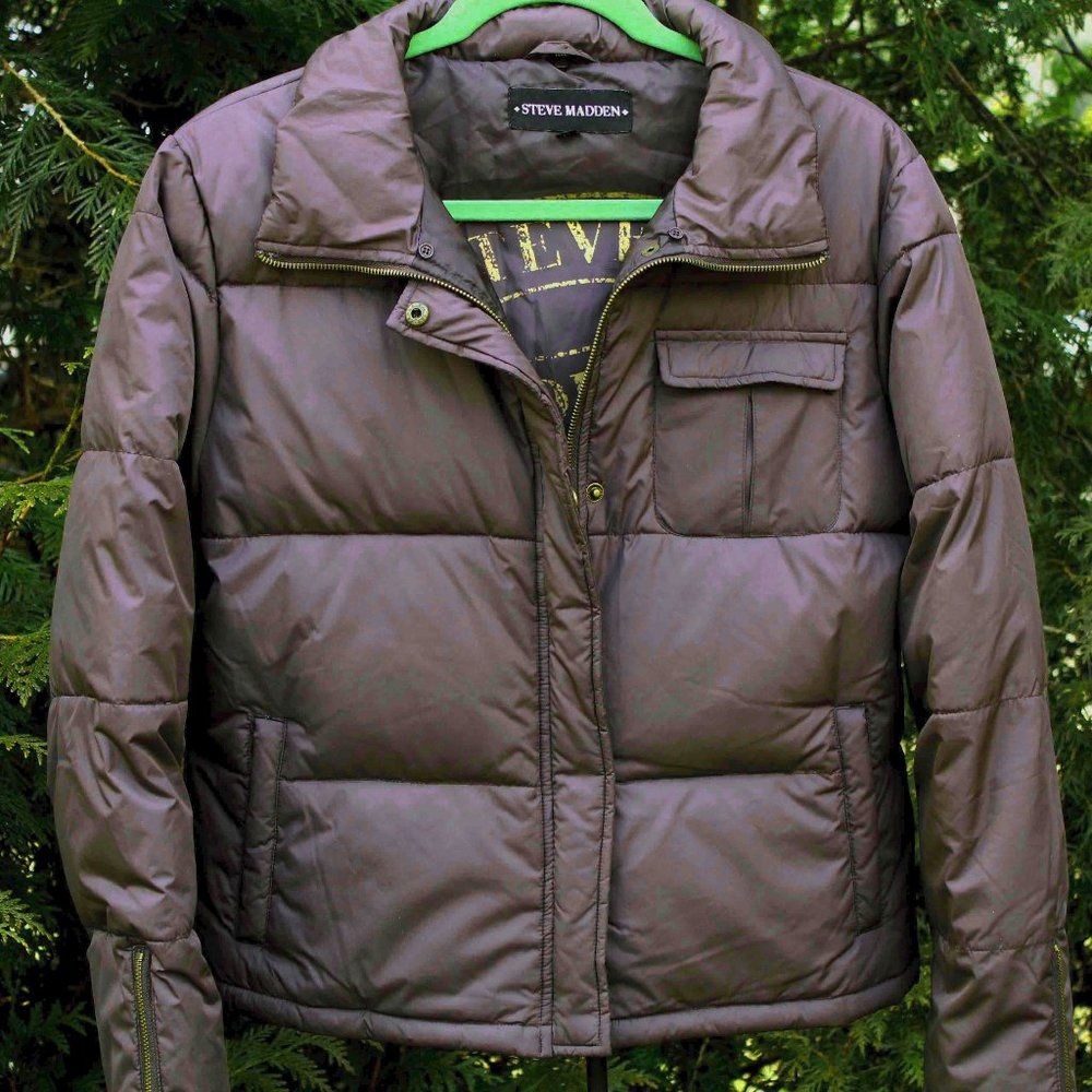 Steve Madden Short Down Coat with Zip Sleeves NWOT